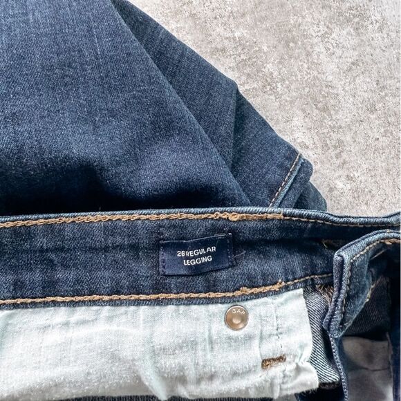 Gap High Rise Skinny Jean Dark Wash Size 26 - Picture 7 of 8